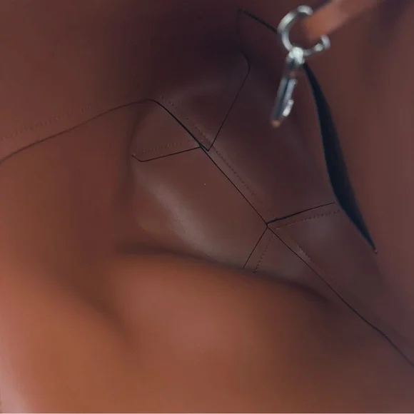 Maison de Beauté Marseille Cholet bag - Picture 5 of 5